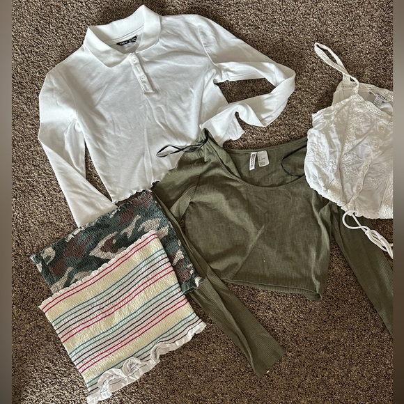 Assorted small shirts - Picture 1 of 6